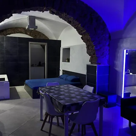 Homesuite45 Nyaraló Catania